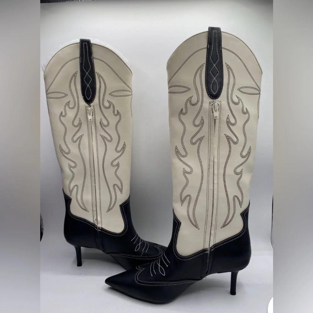 NWT INC International Concepts Hayleigh Kneed High Kitten Heel Boots - Picture 4 of 12